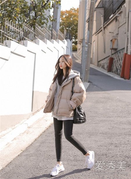 羽绒服洗过之后,头发是如何变得蓬松的?