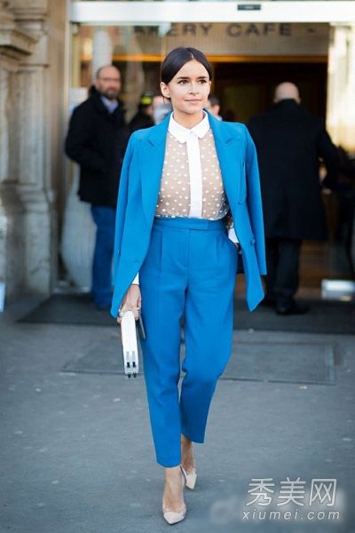 9种亮色小套装穿出个性和气质