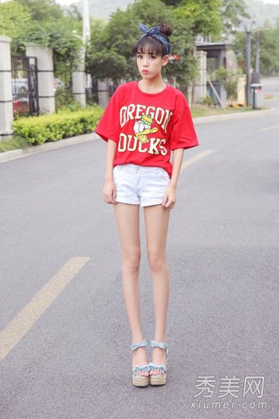 夏季卡通t恤可爱连衣裙真的很俏皮