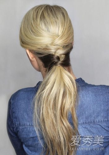 如何扎马尾辫?图2马尾粘合方法