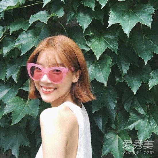 2016秋冬是时尚而不是封闭的吗?潮人都穿着这些发型。