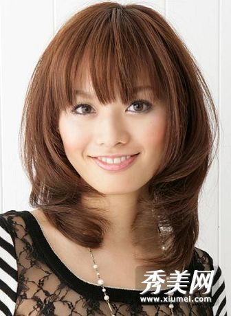 聪明女孩的西式发型