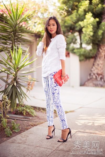 裤子上的春季颜色印花裤子穿起来色彩鲜艳妩媚
