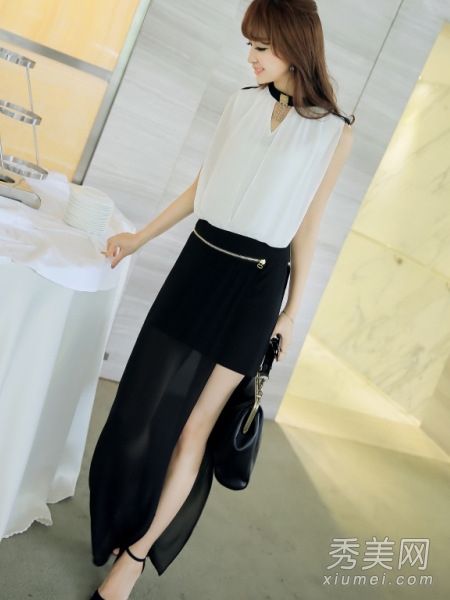 最漂亮的开叉长裙容易穿出女神的气质。