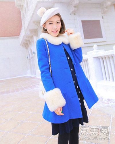 羽绒服。羊毛外套，时尚甜美