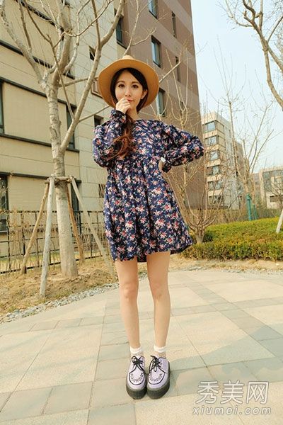 2014年春季长袖裙推荐花型是最流行的