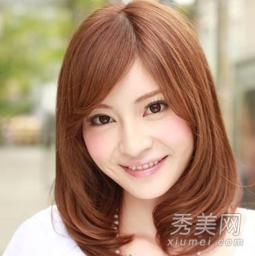 梨花发髻颜色首选金色最时尚