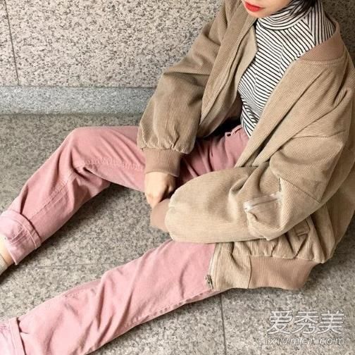 这个季节我怎么会错过奶奶时代的灯芯绒呢？