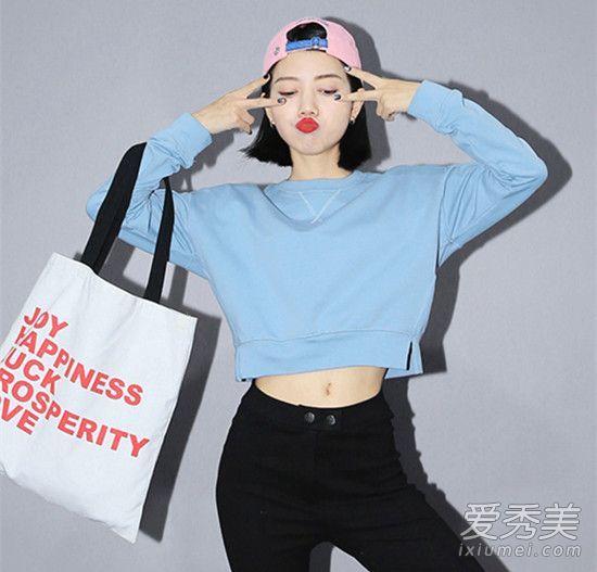 秋装在网上,但你的发型还没准备好。