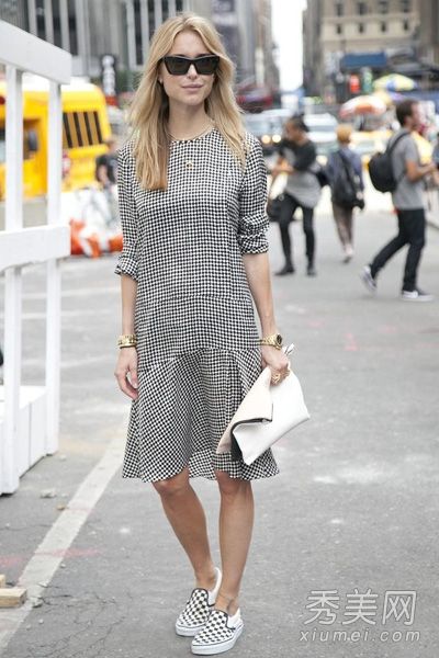 如何穿10种运动鞋成为街头时尚人士