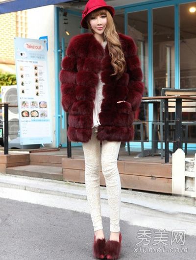 裘皮大衣潮与范美冬装气质