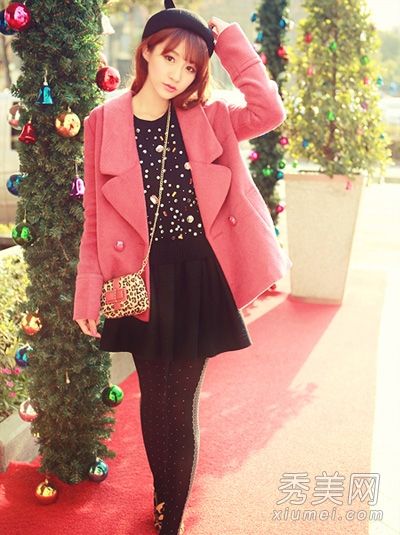 2013年冬季女装搭配图穿着时尚清新感