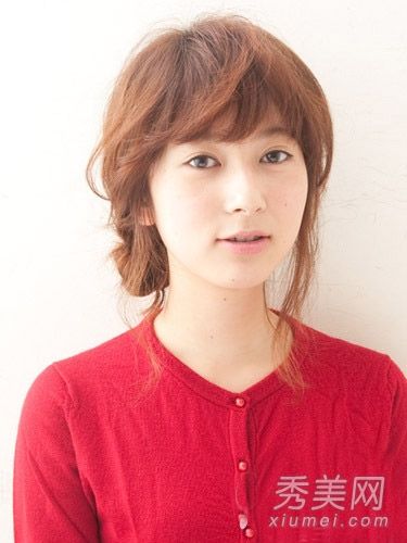 冬季适合球头领带法侧领带发慵懒气质