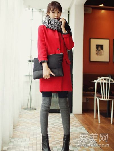韩版外套搭配丝袜休闲个性也显腿型
