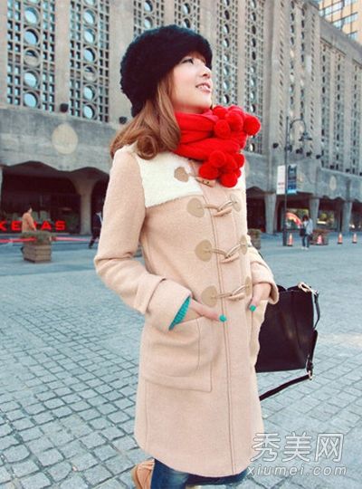冬季女装外套有多种穿着方式,既时尚又好看。
