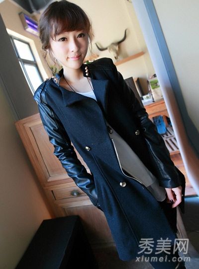 呢绒大衣的新搭配散发出优雅时尚的气质。