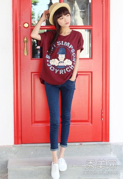 短袖夹克配牛仔裤，身材好