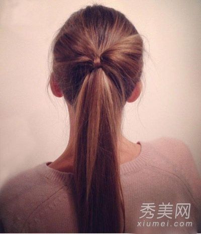 光棍节约会好发型蝴蝶结马尾领带纯粹的风格