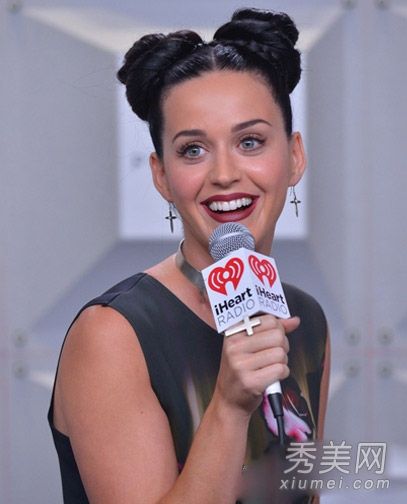 冬天如何扎长发