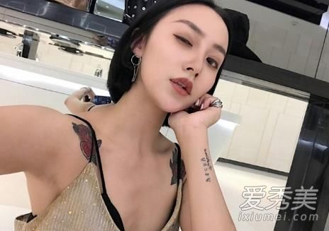 如何保养眼睛周围的皮肤来帮助你隐藏你的年龄?