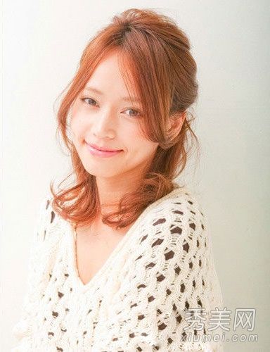 浪漫公主领结方法第一步1分钟修复好头发