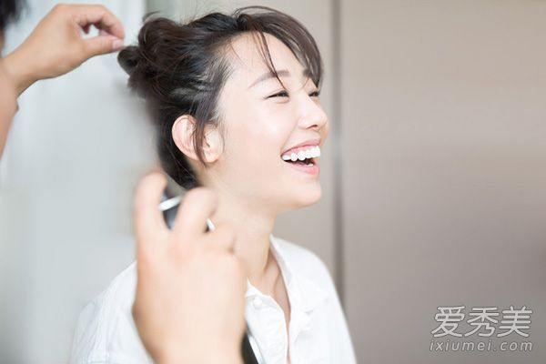 温度已经达到35度以上,这些美丽的头发不用洗发就可以出门!