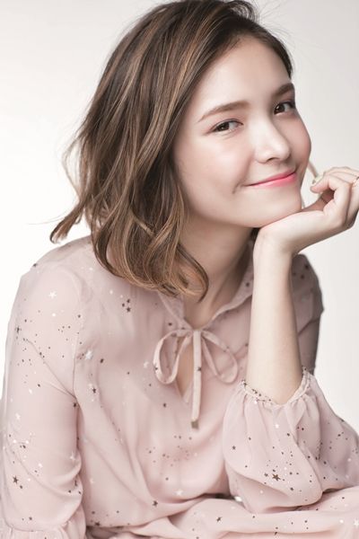 用爱妆打造最强的发电机!桃花会立刻到处盛开。