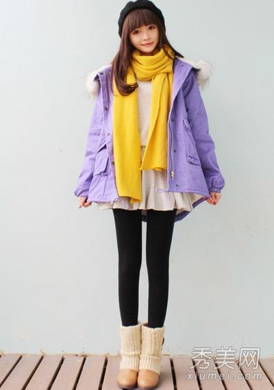 冬季时尚潮流搭配外套配瘦腿裤非常时尚悦目