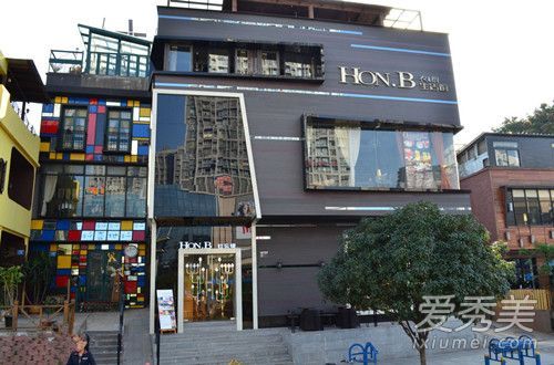 红贝蒂的品牌是什么？honb关于红贝蒂女装