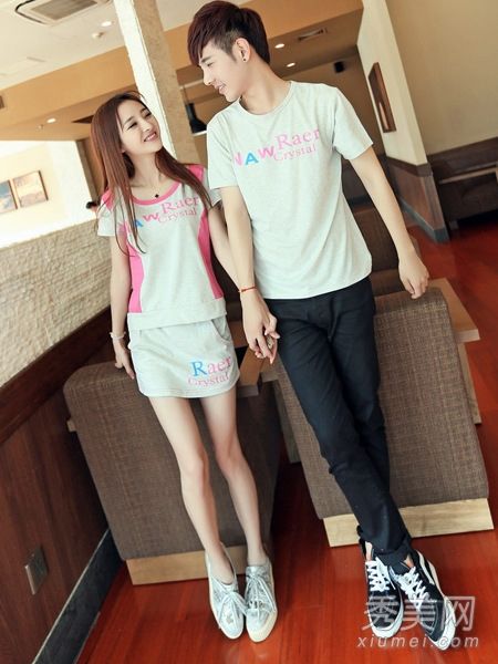 6月1日旅行时，新的夏季情侣装更有爱