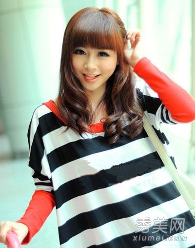 六种发型装扮成年轻漂亮的发型