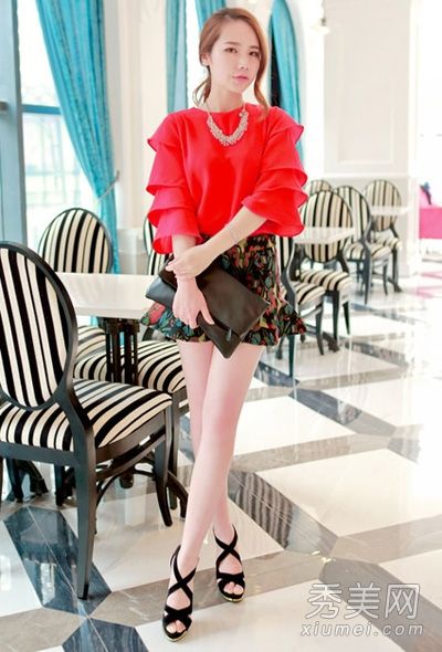 五月着装指南百搭外套迷你短裙