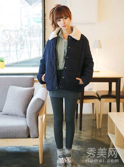 这件短外套很实用，可以搭配八种花俏的衣服，而且很有感觉。