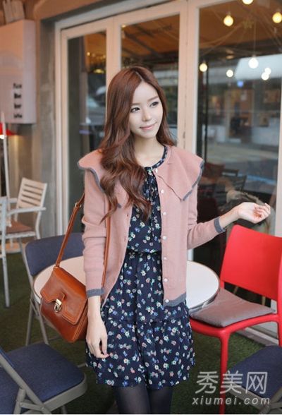 十种适合潮街的针织开衫着装方法