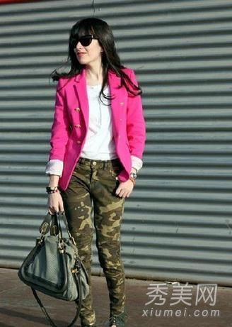 在三月和四月，人们不分青红皂白地穿着，用对比色混淆了欧美大牌风格。