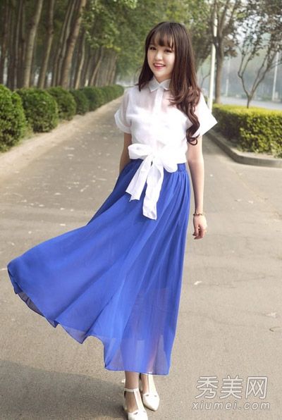 八种急救搭配对稍胖的女孩来说是最薄的。