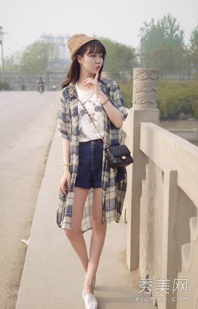 猫咪印花外套漂亮的裙子配裤子都很甜美