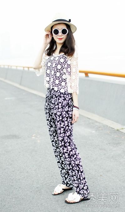 穿着哈兰裤遮住大屁股的下半身脂肪很时尚[图]