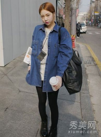 早春，牛仔夹克盛装，连裤袜时尚修身