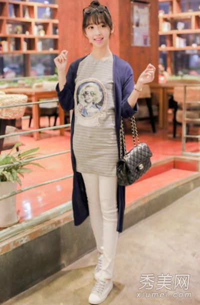 在春天结束的时候，去珍惜你的t恤和裤子吧。好的