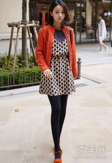 2013年流行的春季毛衣外套混合款式是最有吸引力的