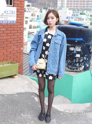 牛仔夹克搭配超吸收眼睛的帅气风格