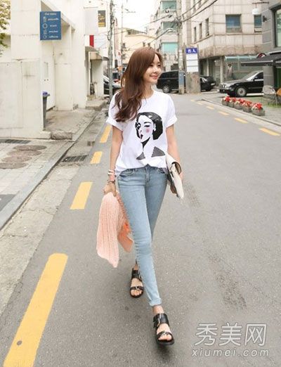 基本款t恤清新时尚，超级实用，值得参考