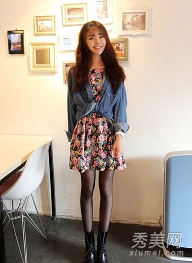 牛仔外套变得漂亮,和春天的时尚一起玩耍