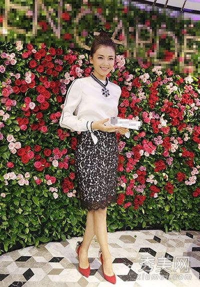 舒淇刘涛爱穿红鞋