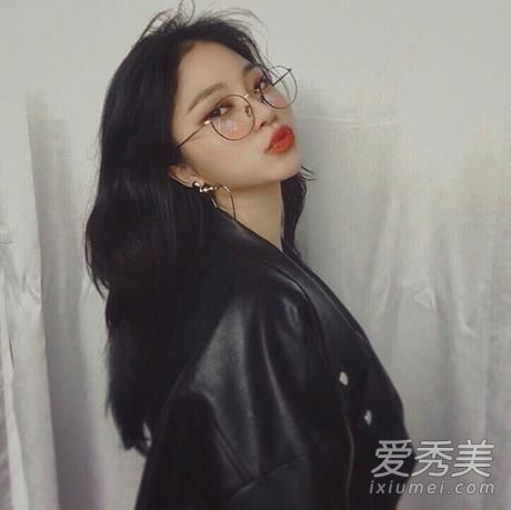 皮革味道好吗？它是真皮的吗？皮革味道好吗？移除它的聪明方法？