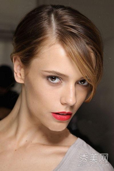 2012年巴黎车展不得不观看的新一季发型