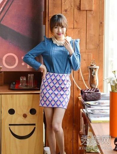 这个矮个男人的春季着装技巧非常高