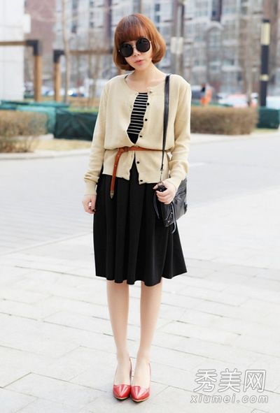 四月款百搭条纹薄外套t恤