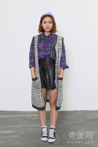 秋季长针织马甲必须混搭